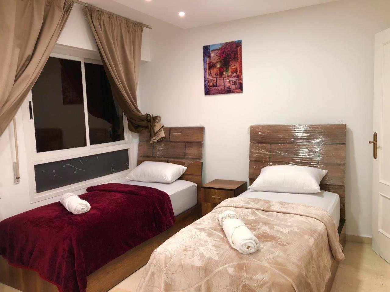Amazing Appartement " Avec Climatisation " Au Centre Ville En Face Hilton & Gare Train De Tgv De Tanger 2N Extérieur photo